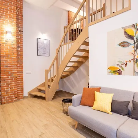 Soulscape Loft Citycenter Mit Tg-stellplatz, Magenta-tv Und Klima Zwickau